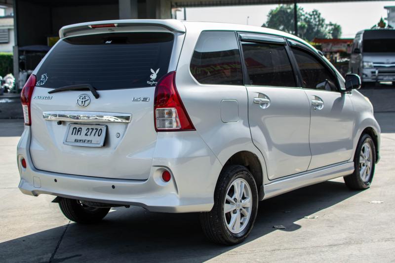 TOYOTA AVANZA 2013