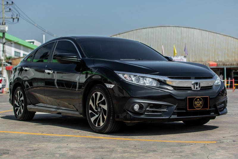 HONDA CIVIC 2018