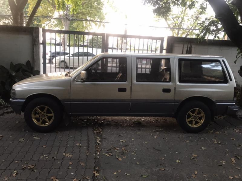 ISUZU wanderer 1996