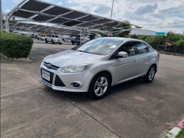 FORD focus 1.6 Trend 2013