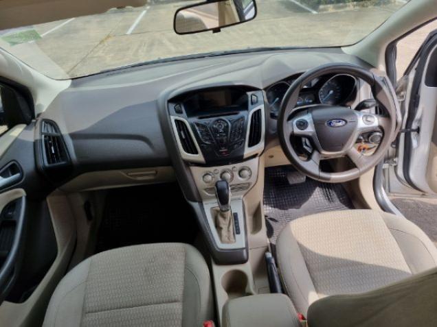 FORD focus 1.6 Trend 2013