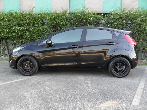 FORD Fiesta 2012