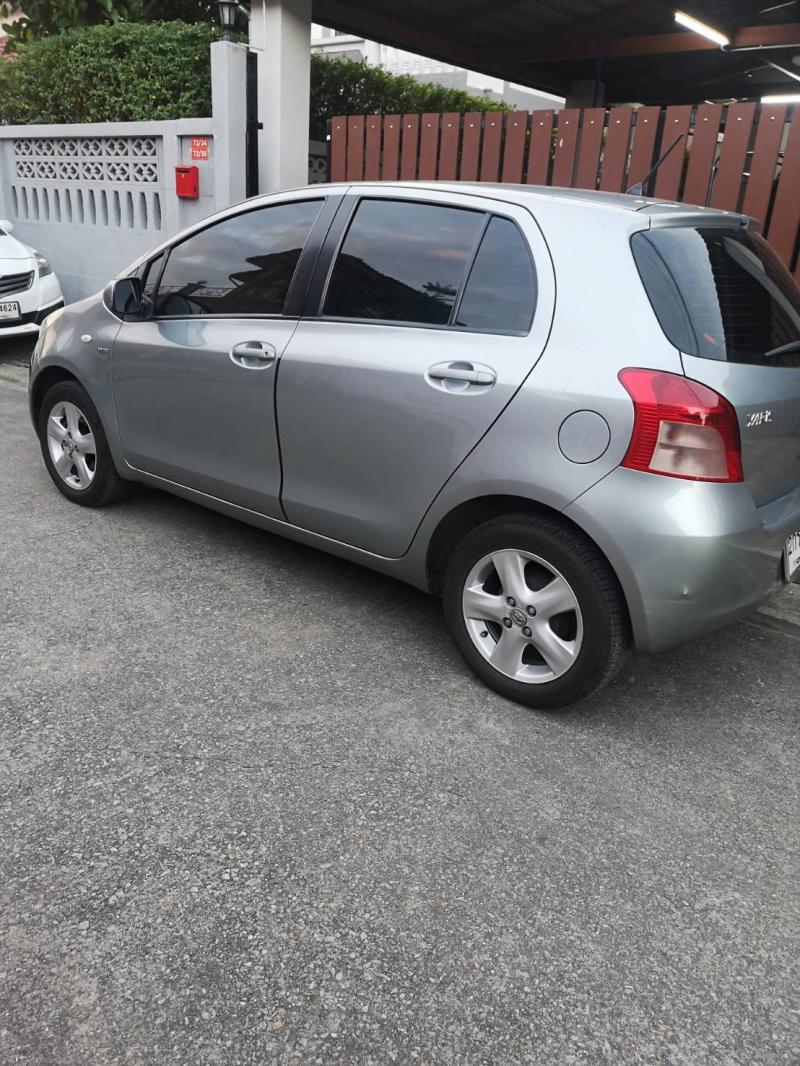 TOYOTA YARIS 1.5 E 2006