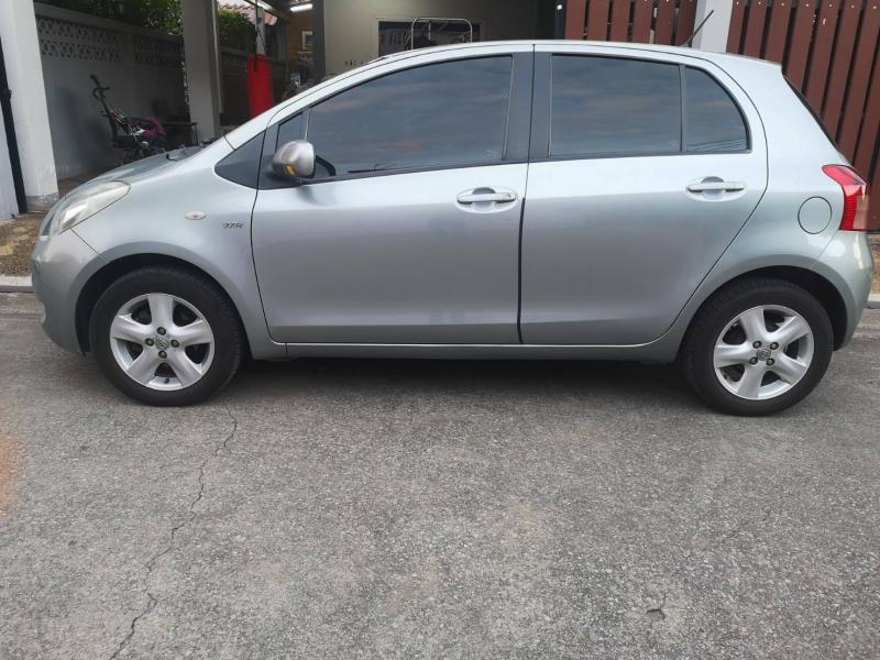 TOYOTA YARIS 1.5 E 2006