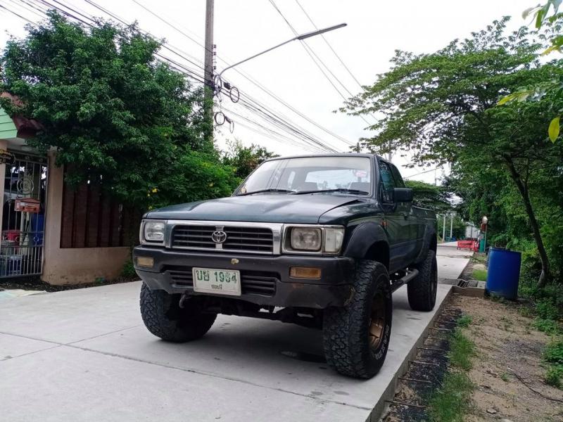 TOYOTA SR5 LN111 1997