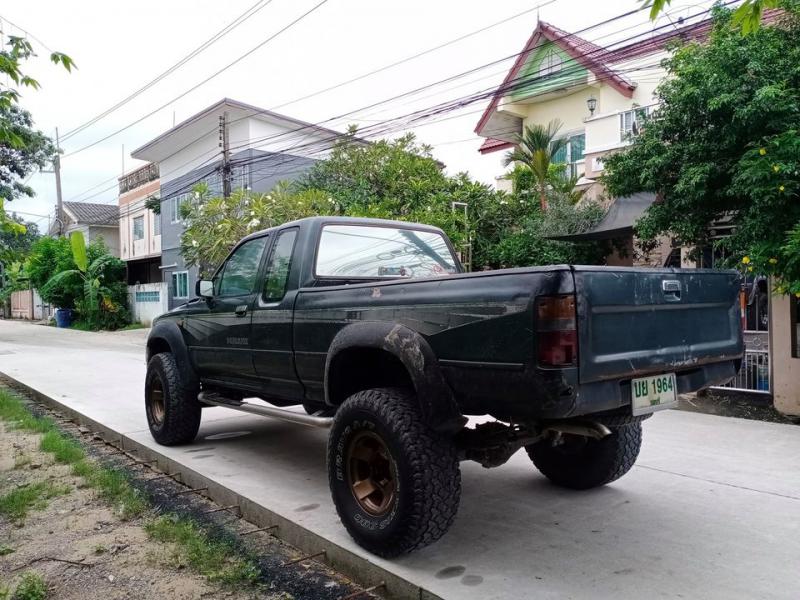 TOYOTA SR5 LN111 1997