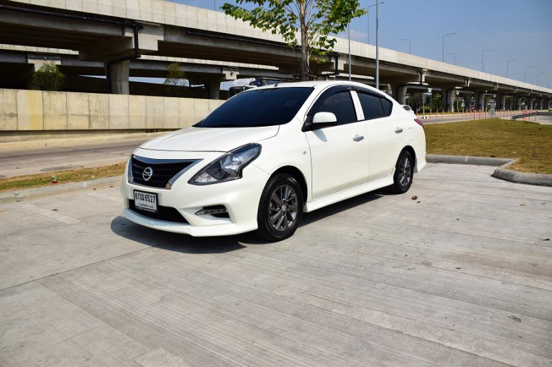 NISSAN 1.2 Vสปอรต์เทค 2017