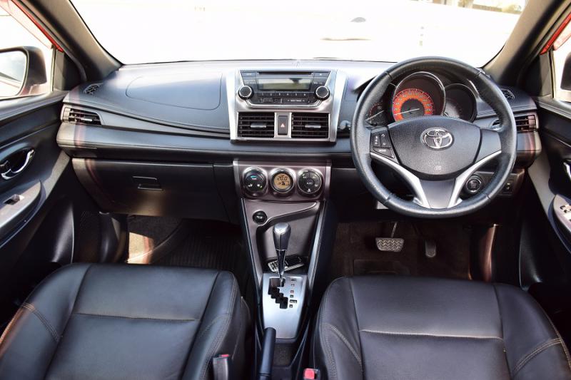 TOYOTA 1.2G 2015