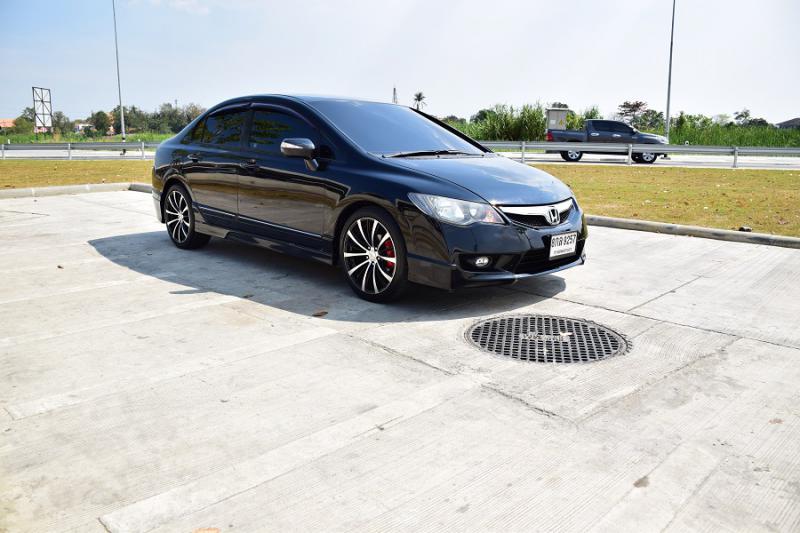 HONDA ไฟ 8 เหลี่ยม  2009