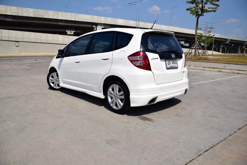 HONDA 1.5SV  2010