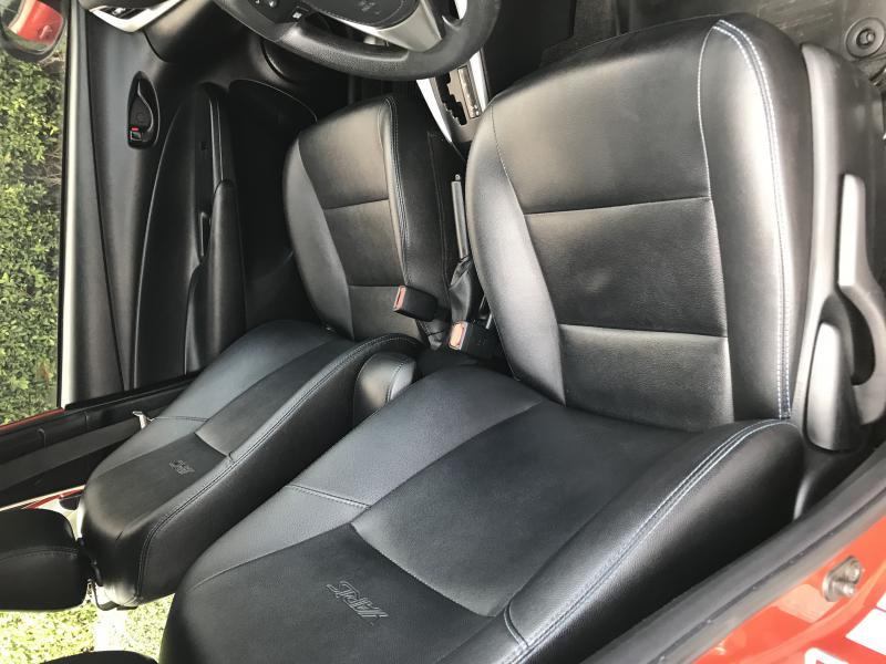 TOYOTA yaris 2018