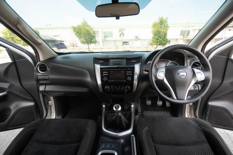 NISSAN NAVARA NP300 2.5 V 2015