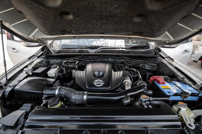 NISSAN NAVARA NP300 2.5 V 2015