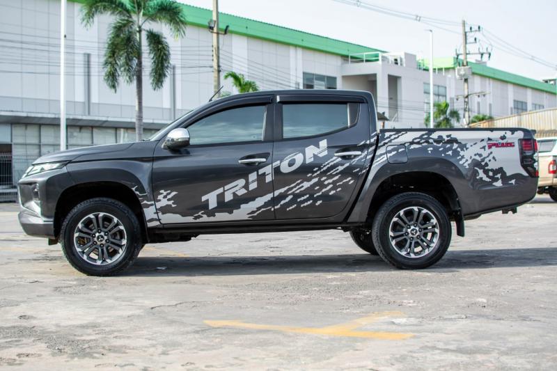 MITSUBISHI TRITON 2.4 GLS 2019
