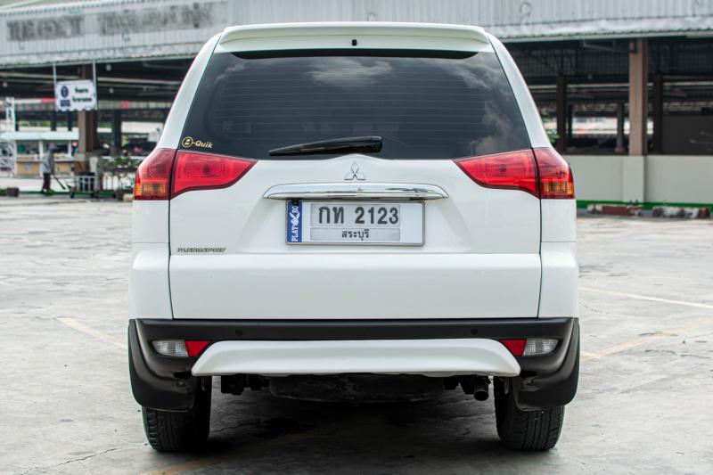 MITSUBISHI PAJERO 2.4 GLS+LPG 2012