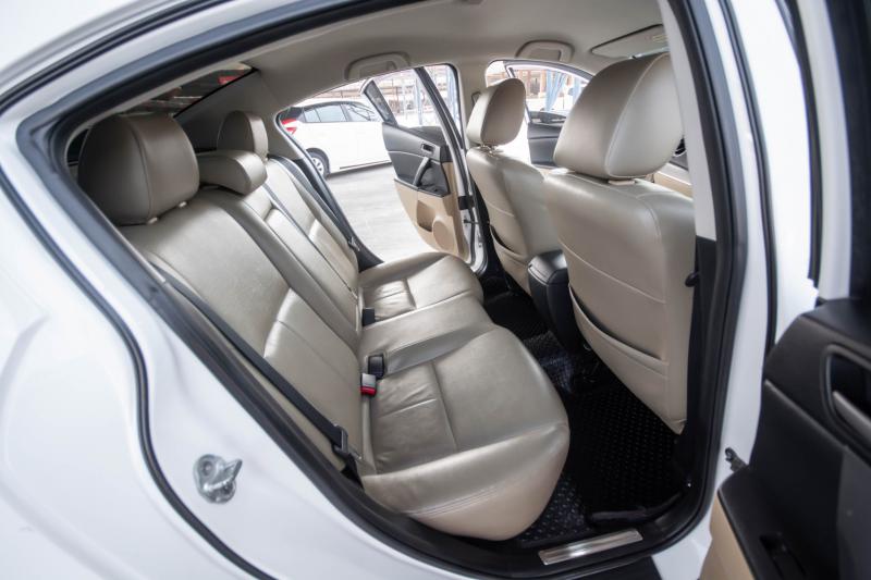 MAZDA 3 1.6 SPIRIT 2012