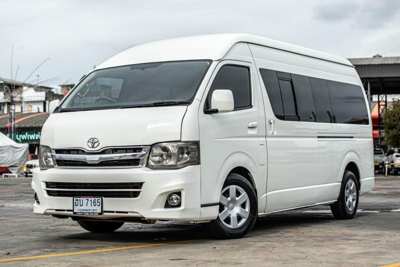 TOYOTA COMMUTER 2.7 เบนซิน 2012