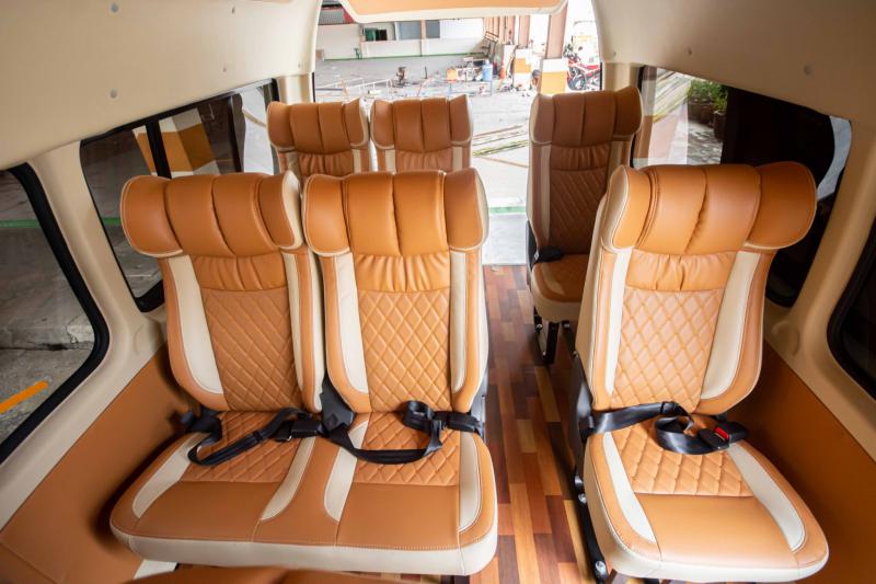 TOYOTA COMMUTER 2.7 เบนซิน 2012