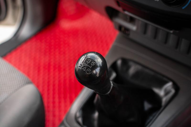 TOYOTA HILUX VIGO 2.5 J 2013
