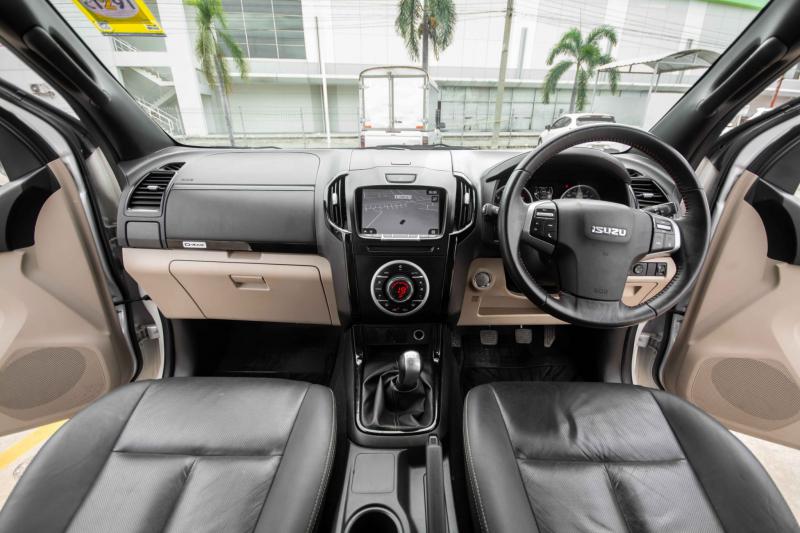 ISUZU D-MAX 1.9 Z-PRESTIGE 2019