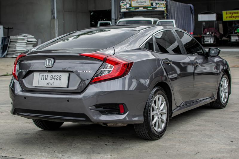 HONDA CIVIC 1.8E 2016