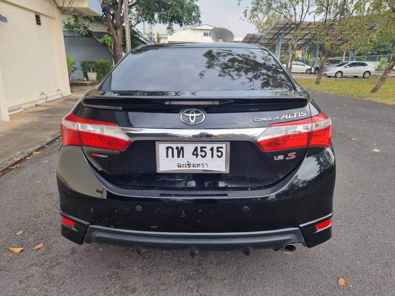 TOYOTA ALTIS 2015