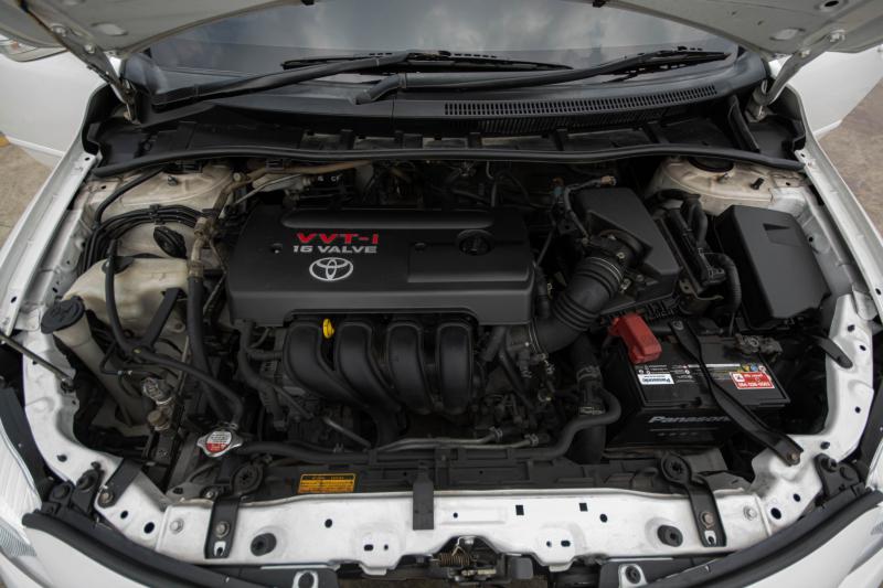 TOYOTA COROLLA ALTIS 1.8 2010