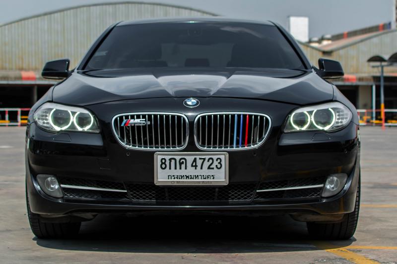 BMW 523i 2.5 เบนซิน 2011