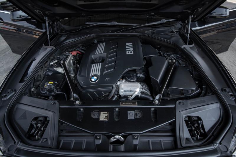 BMW 523i 2.5 เบนซิน 2011