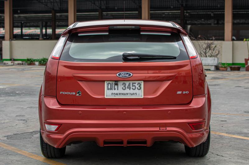 FORD FOCUS 2.0 ตัวรองท็อป 2012
