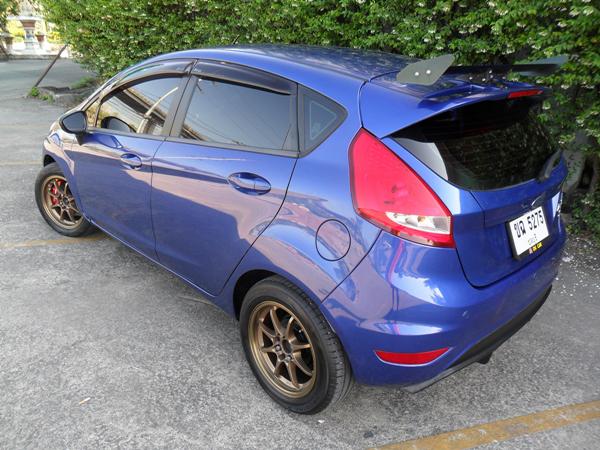 FORD Fiesta 2012