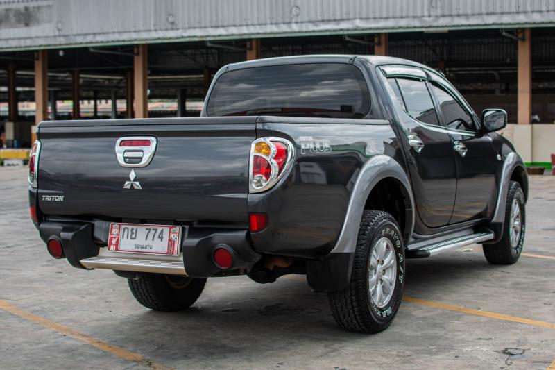 MITSUBISHI TRITON PLUS DOUBLE C 2011