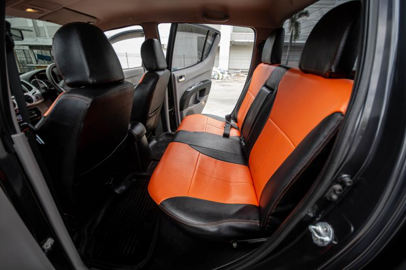 MITSUBISHI TRITON PLUS DOUBLE C 2011