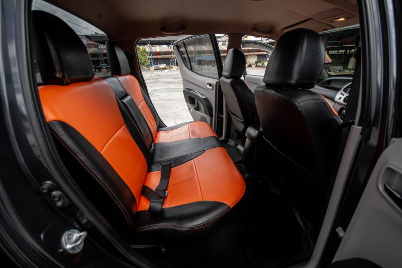 MITSUBISHI TRITON PLUS DOUBLE C 2011