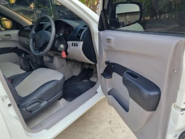 MITSUBISHI triton 2.4 2014