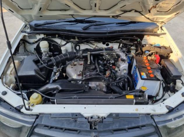 MITSUBISHI triton 2.4 2014