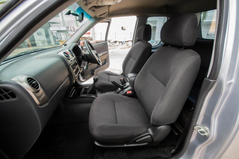 ISUZU D-MAX 2.5 LS 4x4 2007