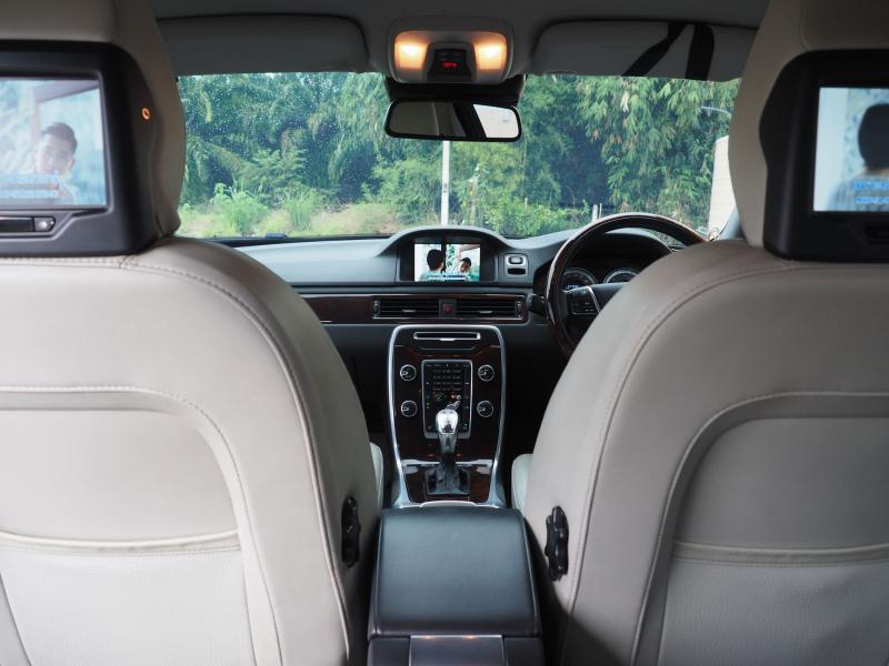 VOLVO S80 D4 2013 2013