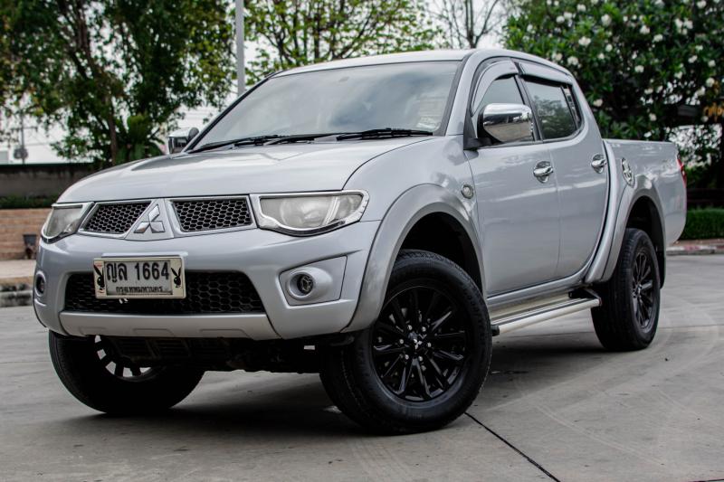 MITSUBISHI TRITON 2.4 GLS PLUS 2011