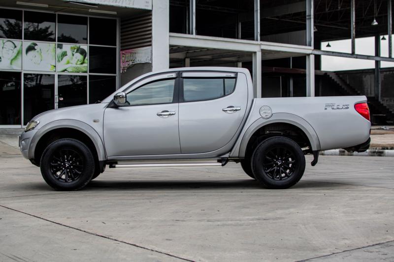 MITSUBISHI TRITON 2.4 GLS PLUS 2011