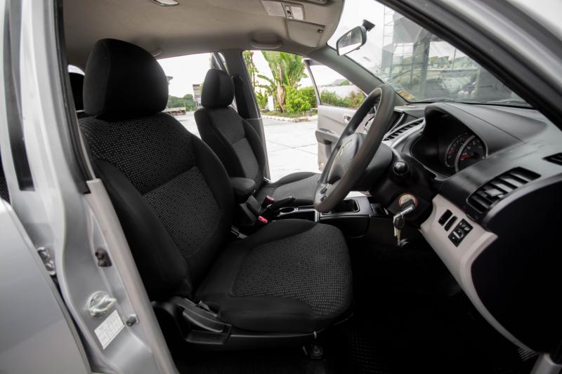 MITSUBISHI TRITON 2.4 GLS PLUS 2011