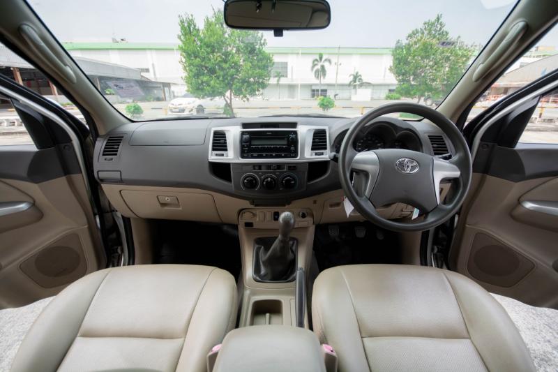 TOYOTA VIGO 2.5E DOUBLECAB 2013