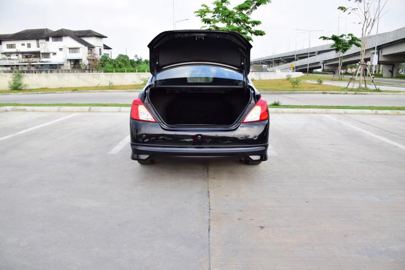 NISSAN VLท็อปสปอรต์เทค  2015
