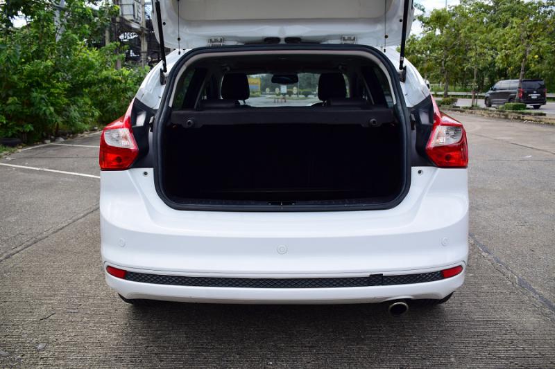 FORD S สปอรต์ท็อป 2012