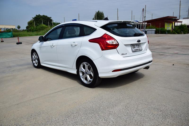 FORD S สปอรต์ท็อป 2012