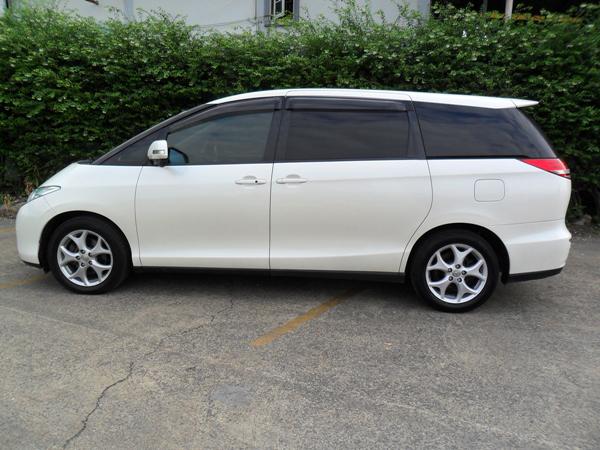 TOYOTA Estima 2007