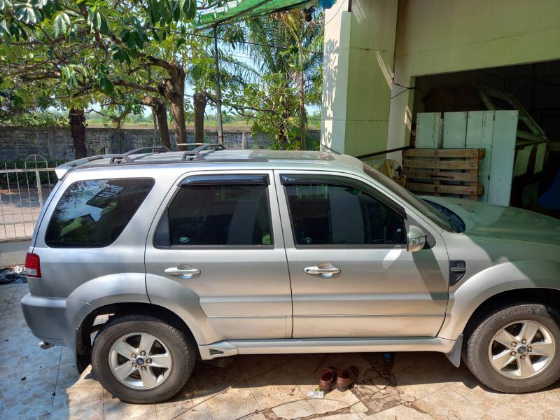 FORD escape 2013