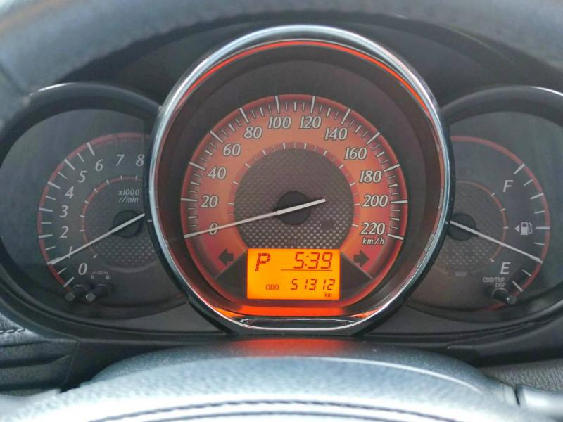 TOYOTA YARIS 1.2 G 2015