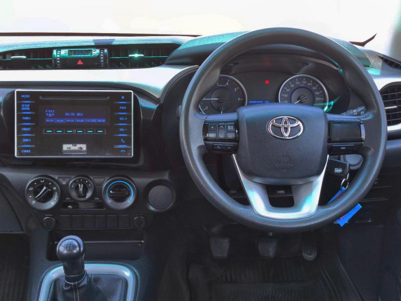 TOYOTA REVO DoubleCab 2.4 E 2015