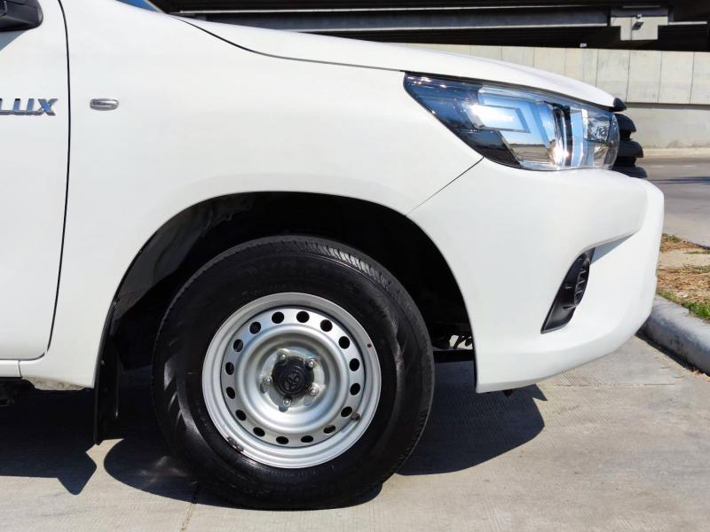 TOYOTA HILUX REVO 2.4 2019
